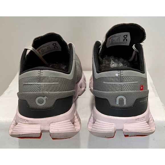 On Cloudtec Women’s Size 9 - Picture 4 of 8